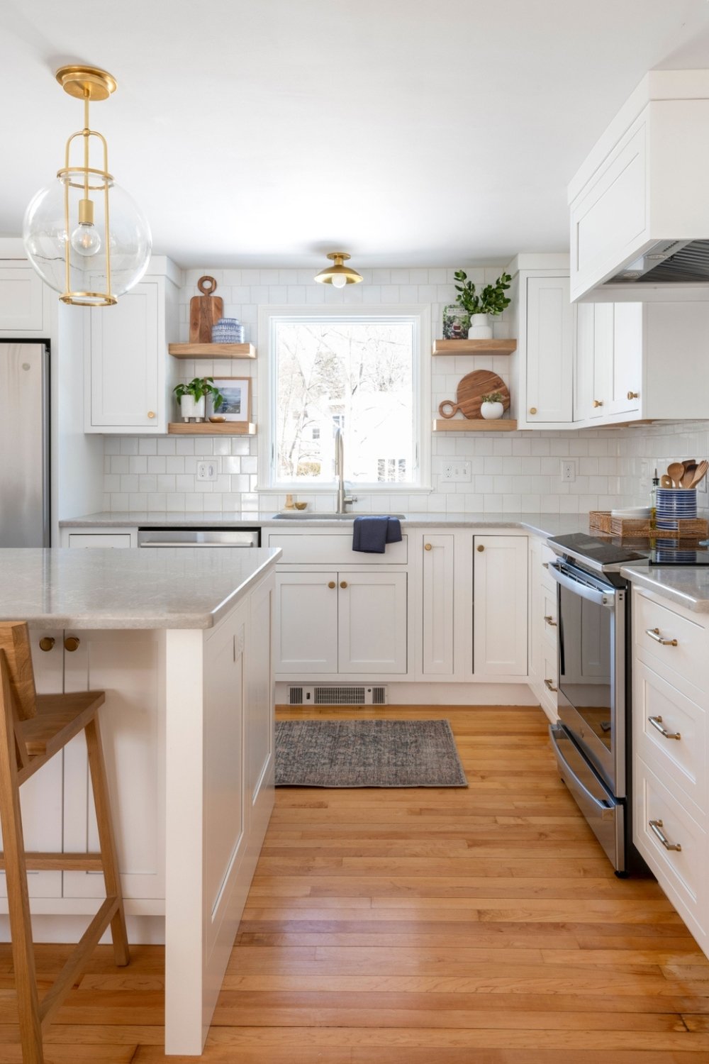 15 Space Above Kitchen Cabinets Decor Ideas for 2026 – Styli Casa
