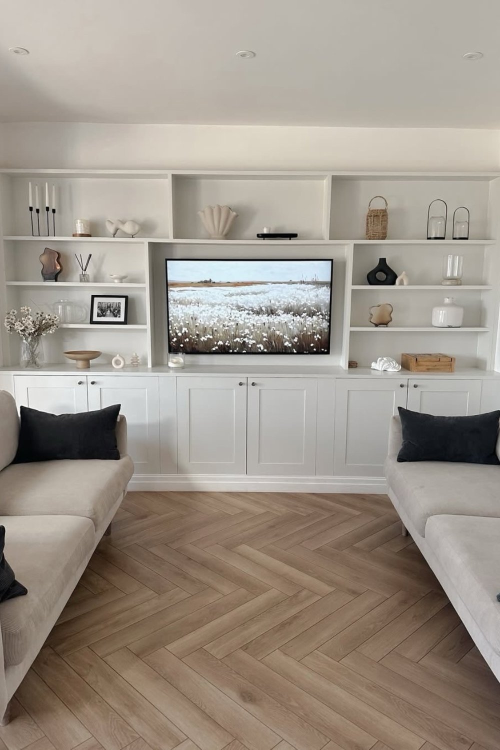 24 Minimalist Living Room Ideas for 2026 – Styli Casa